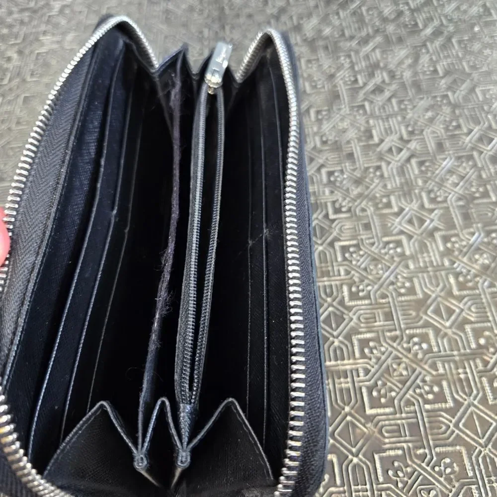 🐢 Salvatore Ferragamo Gancini   Wallet Zip Around Wallet Or Clutch. - Picture 12 of 12